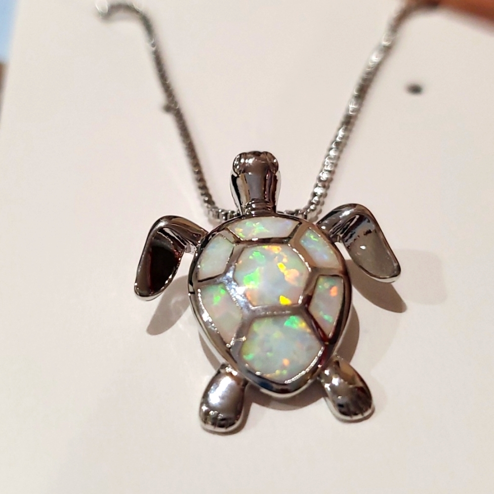 Sea Turtle Necklace Sparkling White Costume Jewelry L👀K 🐢 So Sweet New - Picture 5 of 8